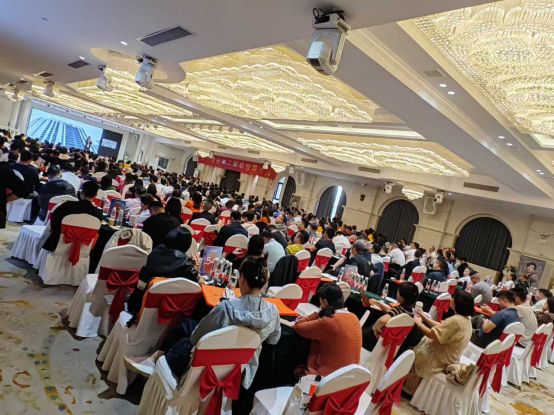 云仓酒庄2025年加速专业化推进：从渠道整合到品牌深耕的新阶段